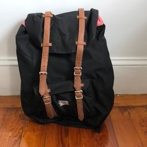 Herschel Little America backpack